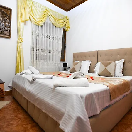 Rezidenca Aurel Center Villa Berat