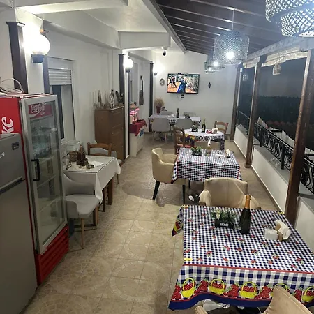 Rezidenca Aurel Center * Berat