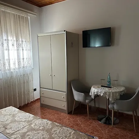 Rezidenca Aurel Villa *