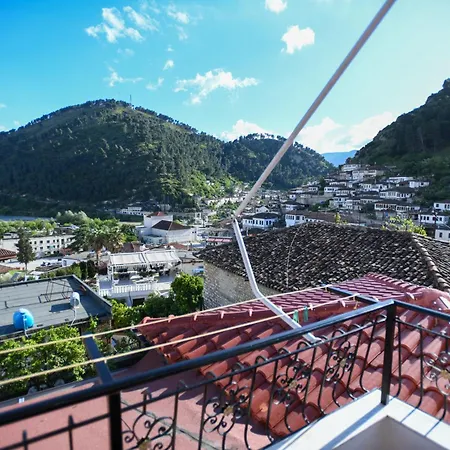 빌라 Rezidenca Aurel *