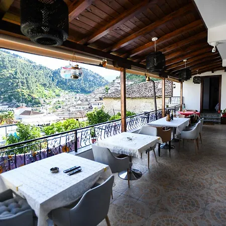 Rezidenca Aurel Berat