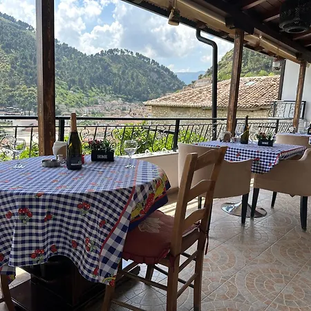 Rezidenca Aurel Center Berat