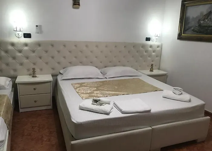 Rezidenca Aurel * Berat